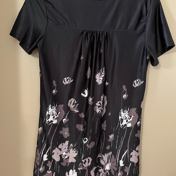 Silky - Picture 2 of 2